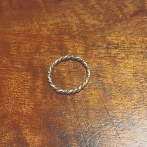 Sterling Silver Rope Band  Ring Sz 6 - Picture 1 of 6
